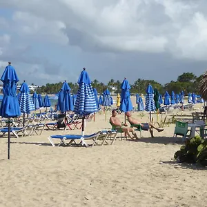 cortlang-beach-apartments.greaterantilleshotels.net/